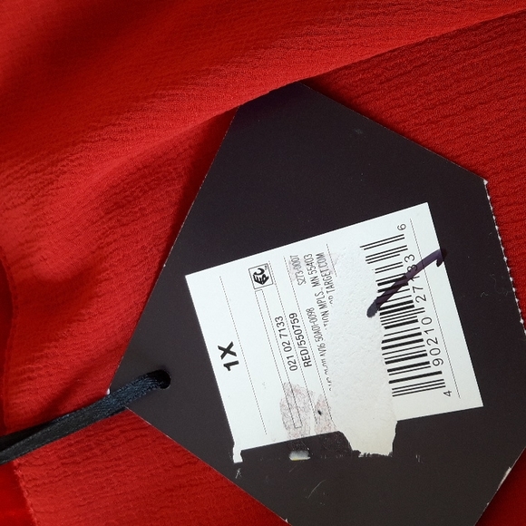 Nwt's  Ava & Viv NWT beautiful red blouse Size 1x - Picture 9 of 9
